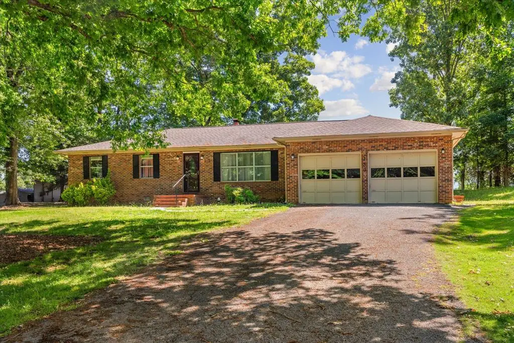 180 Wildwood Drive, Chatsworth, GA 30705 - #1