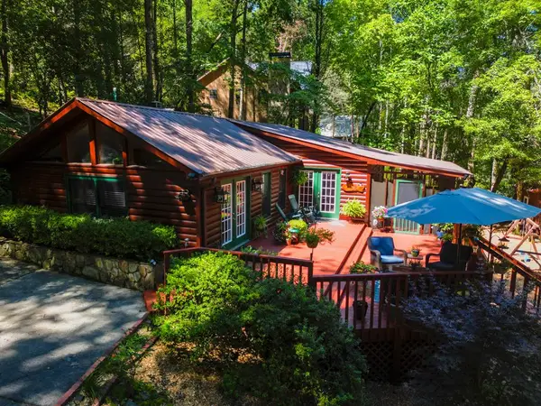 308 Hemlock Trail, Blue Ridge, GA 30513