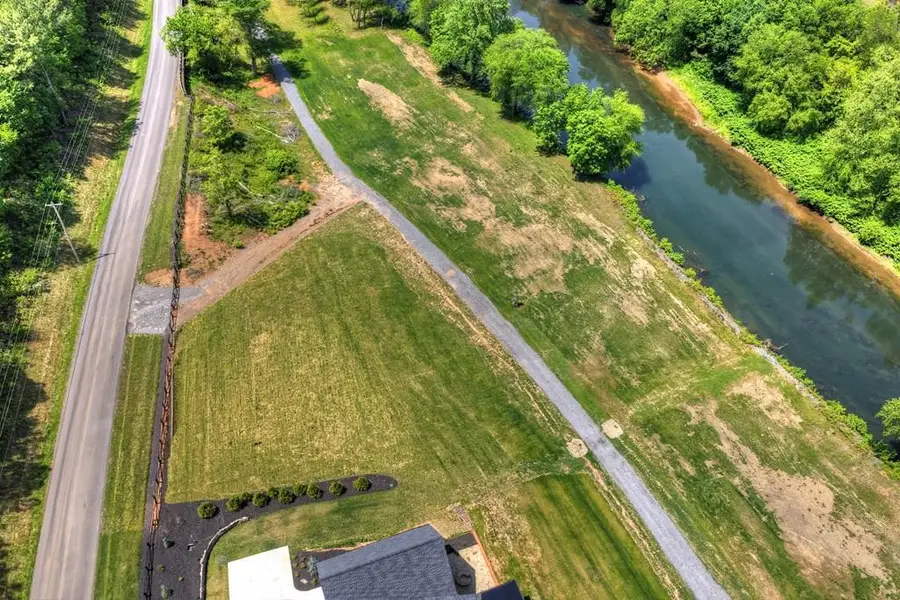 1733 Grassy Creek Road, Copperhill, TN 37317 - #2