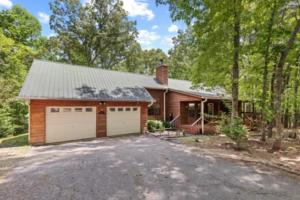 40 Caledonia Drive, Blairsville, GA 30512