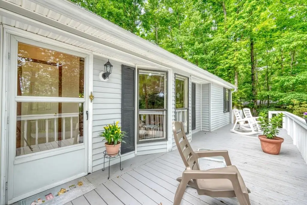 331 Rocky Circle, Blairsville, GA 30512 - #1