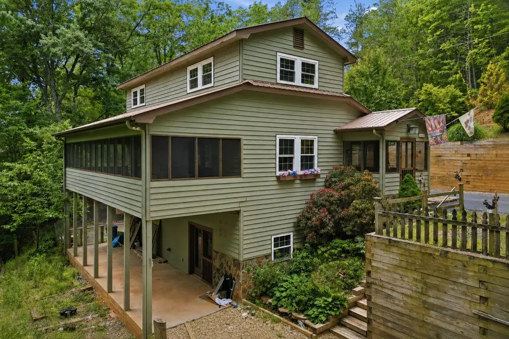 946 Laurel Circle, Blue Ridge, GA 30513 - #1