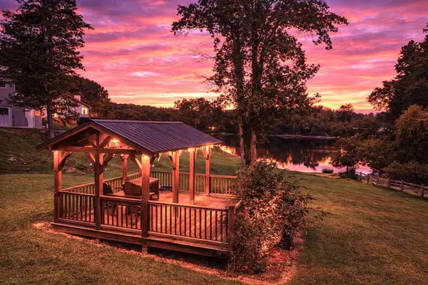 27 Twin Brook Drive, Blairsville, GA 30512