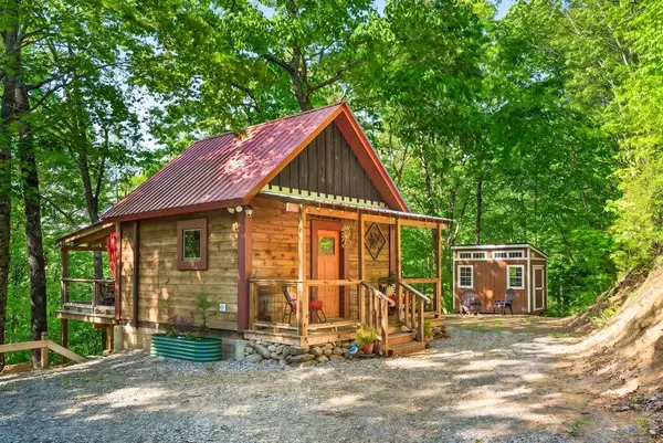 93 Martin Crossing, Cherry Log, GA 30522