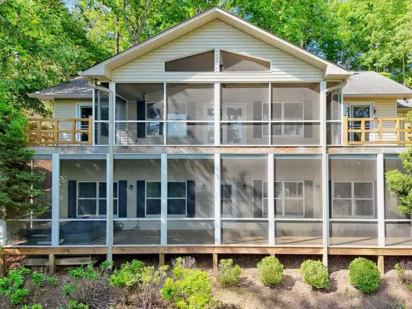 456 Deaver Cove Road, Blairsville, GA 30512