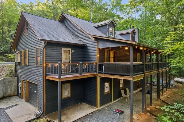 889 Granny Branch, Blue Ridge, GA 30513