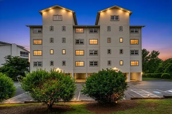 3221 Holland Court, Young Harris, GA 30582