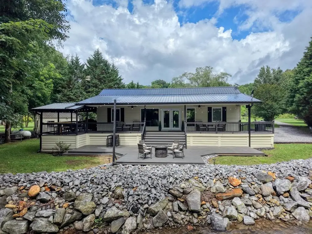 33 Tusquittee Valley Lane, Hayesville, NC 28904 - #1