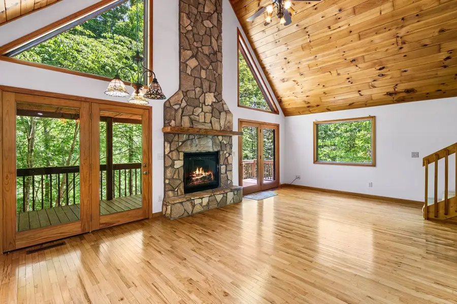 977 Tarheel Drive W, Murphy, NC 28906 - #2