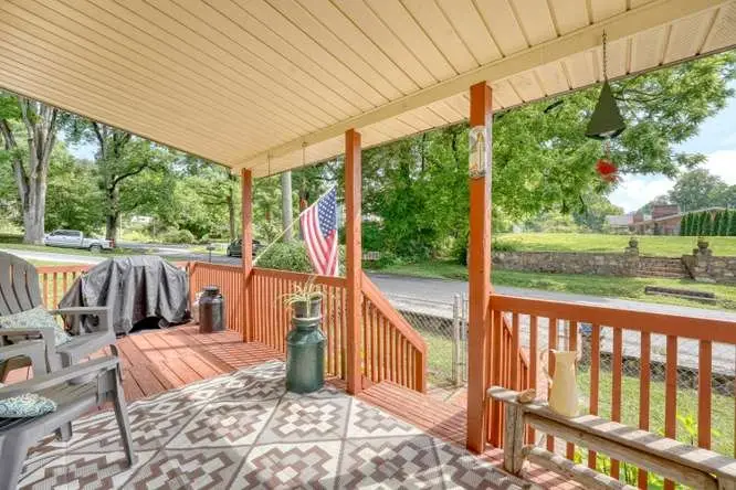 819 Valley River Avenue, Murphy, NC 28906 - #3