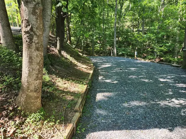158 5th Street, Ellijay, GA 30540