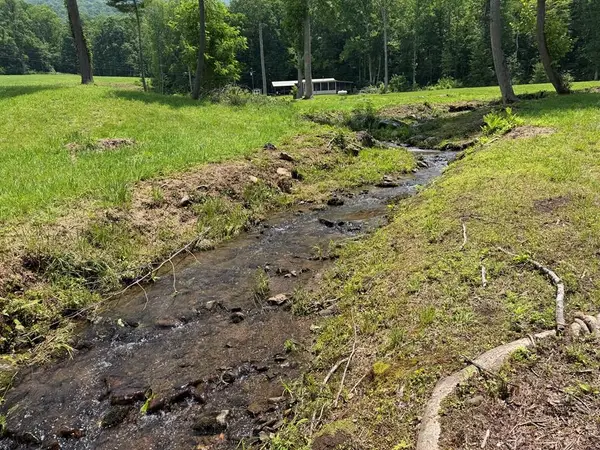 1446 Muskrat Creek Road, Hayesville, NC 28904