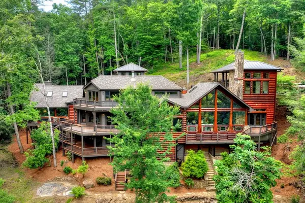 192 Delphi Hills Lane, McCaysville, GA 30555