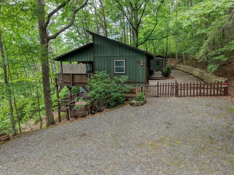 664 High Ridge Road, Murphy, NC 28906 - #2