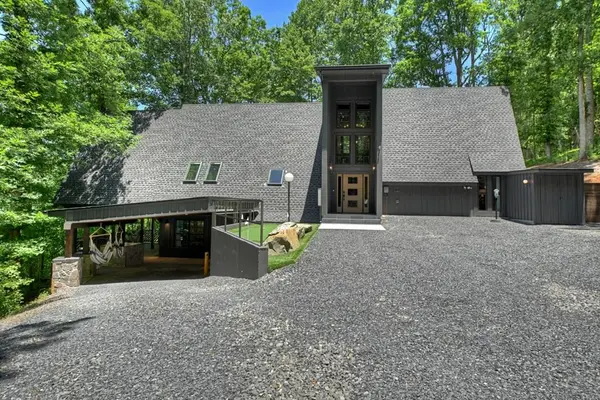 115 Pine Cone Road, Blue Ridge, GA 30513