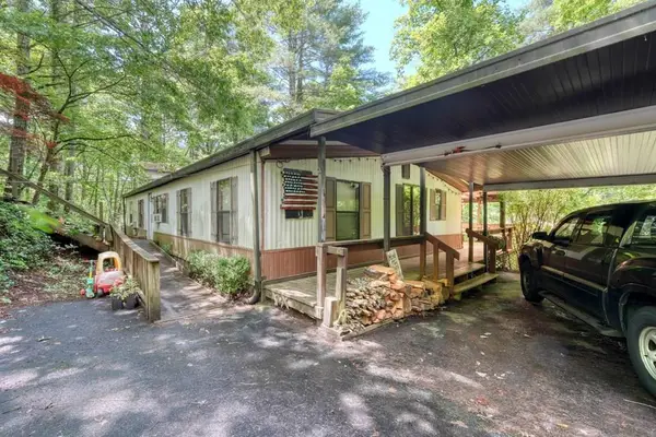 9258 Hwy 60, Suches, GA 30572