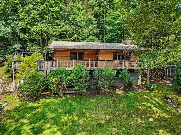 3477 Salem Road, Mineral Bluff, GA 30559