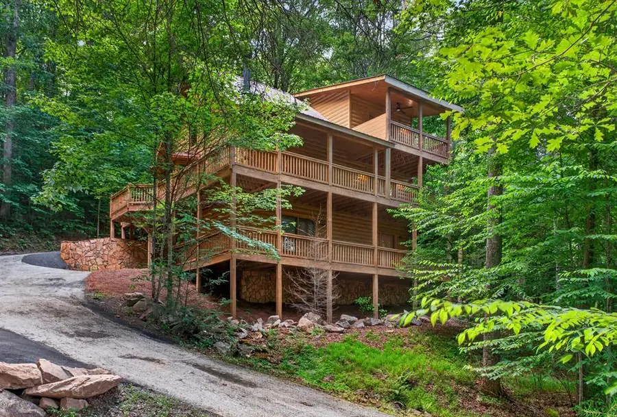 357 Hemlock Trail, Blue Ridge, GA 30513 - #2
