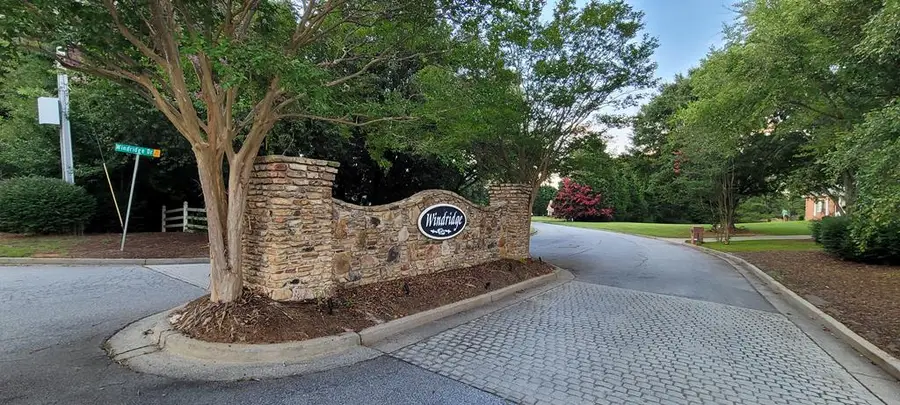 1055 Windridge Dr, Loganville, GA 30052 - #3