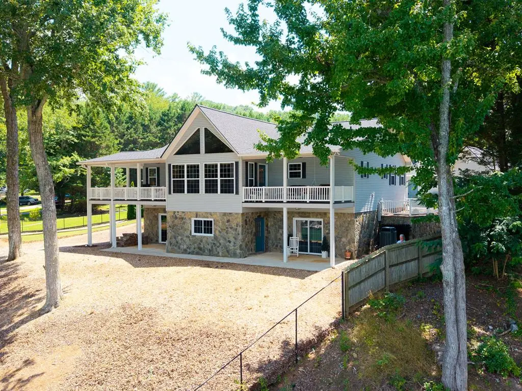 354 Harrison Circle, Hiawassee, GA 30546 - #1