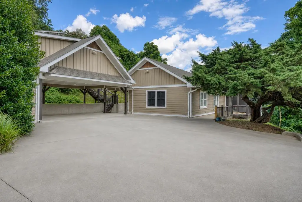 228 Country Club Drive, Clayton, GA 30525 - #1