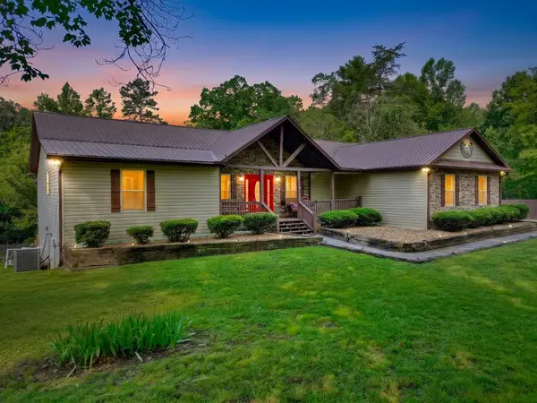 3756 Hwy 52e, Ellijay, GA 30540