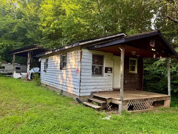 258 Mundy Road, Marble, NC 28905