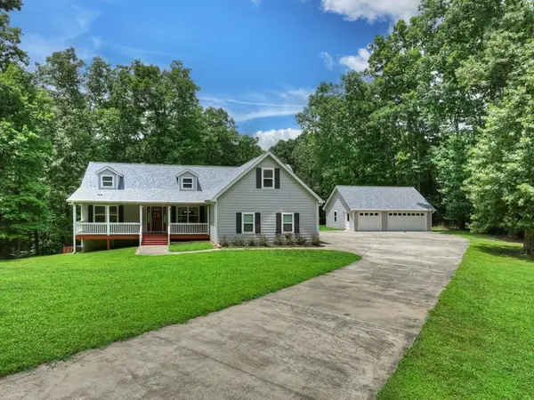 226 Bailey Farm Drive, Mineral Bluff, GA 30559