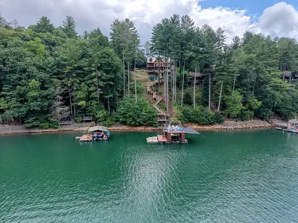 514 Browns Cove Road, Blue Ridge, GA 30513