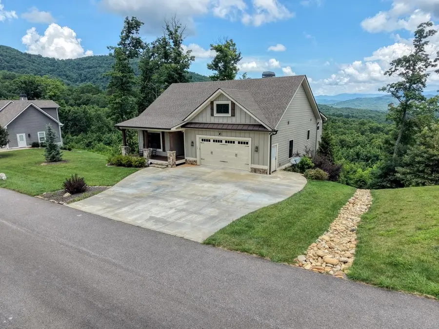 25 Ivy Log Heights Spur, Young Harris, GA 30582 - #2