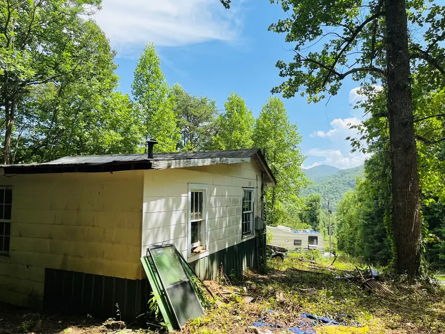 586 Pounding Mill Road, Hayesville, NC 28904 - #3