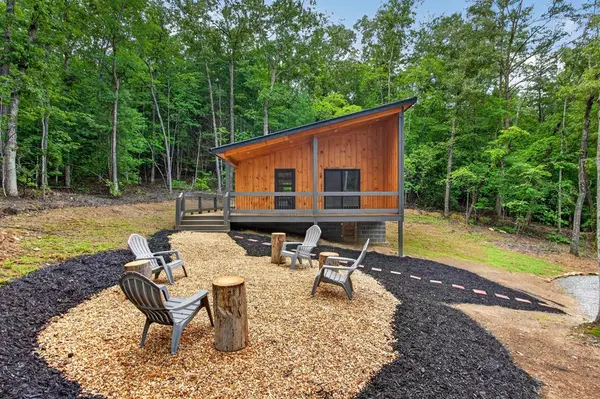 204 Mcclure Way, Blue Ridge, GA 30513