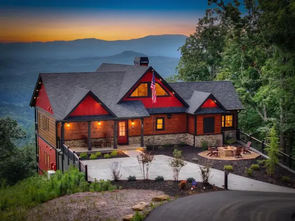 401 Kittatinny Drive, Mineral Bluff, GA 30559