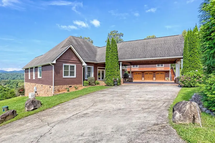 340 Autumn Trail, Franklin, NC 28734 - #2
