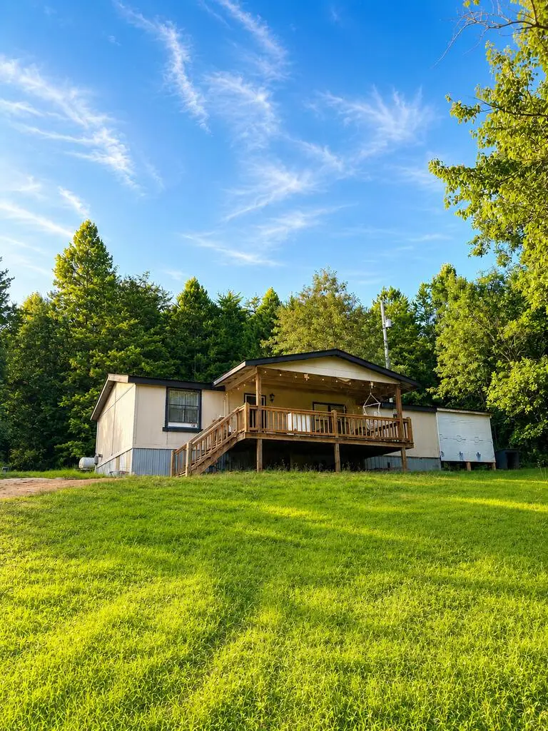 282 Friendly Lane, McCaysville, GA 30555 - #1