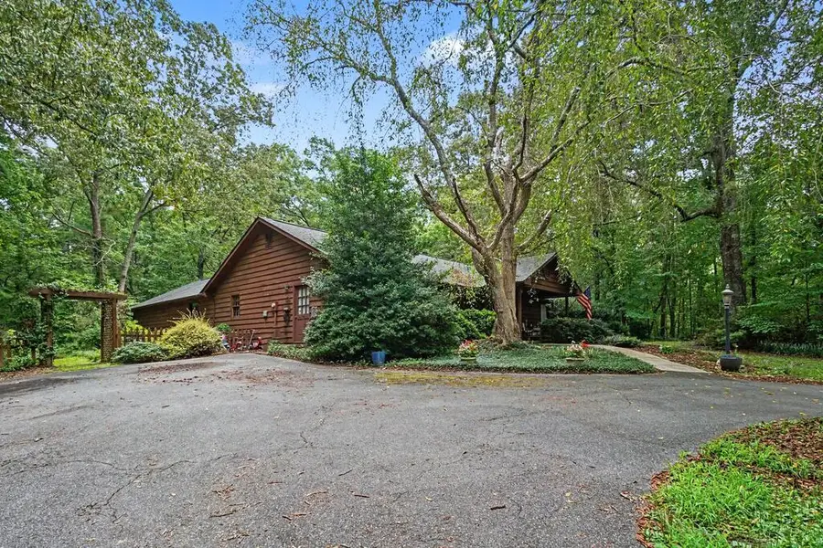 25 Woodall Rd Se, White, GA 30184 - #2
