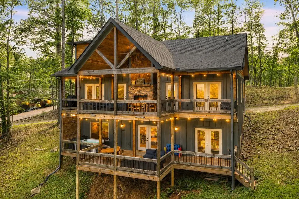 518 Mango Lane, Ellijay, GA 30536 - #1