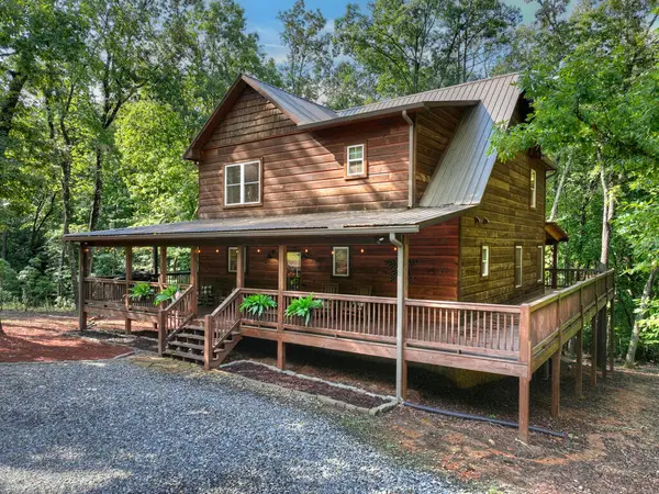 467 Logan Drive, Mineral Bluff, GA 30559