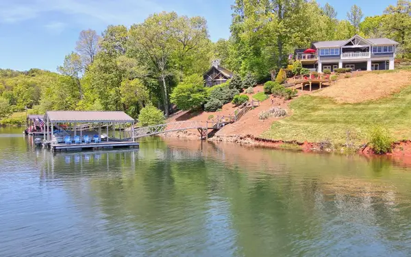 1652 Stonecrest Circle, Hiawassee, GA 30546