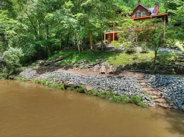 46 Private Drive, Ellijay, GA 30536