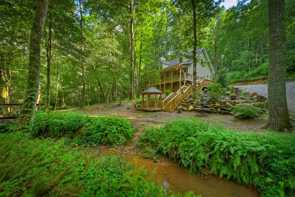 685 Chopped Oak Road, Ellijay, GA 30540