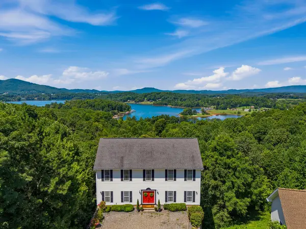 1326 Laurel Court, Hiawassee, GA 30546
