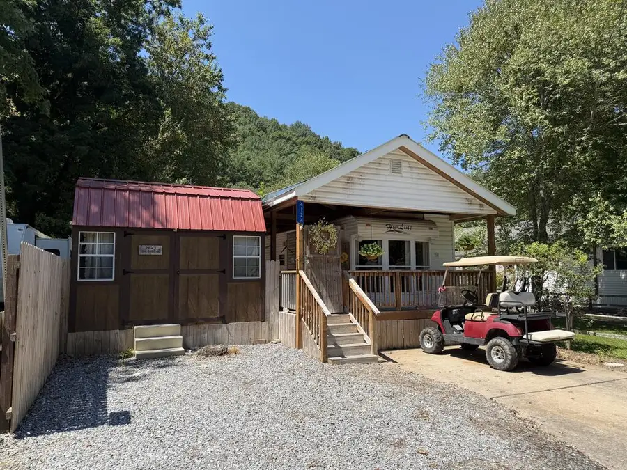4124 Riverbank Run, Hiawassee, GA 30546 - #2
