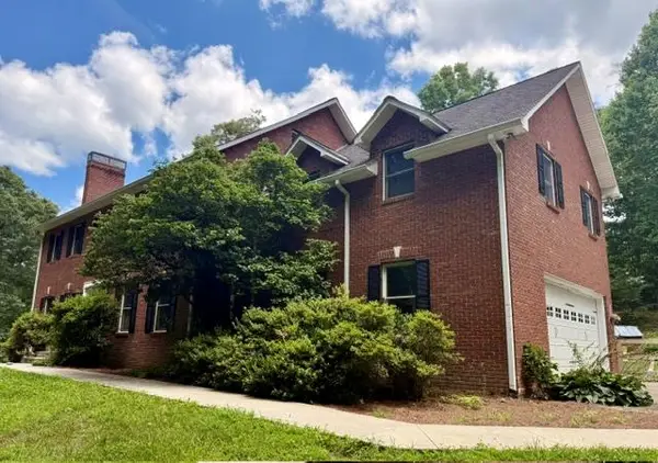 131 Anns Way, Blairsville, GA 30512