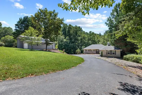527 Pinebrook Drive, Blairsville, GA 30512