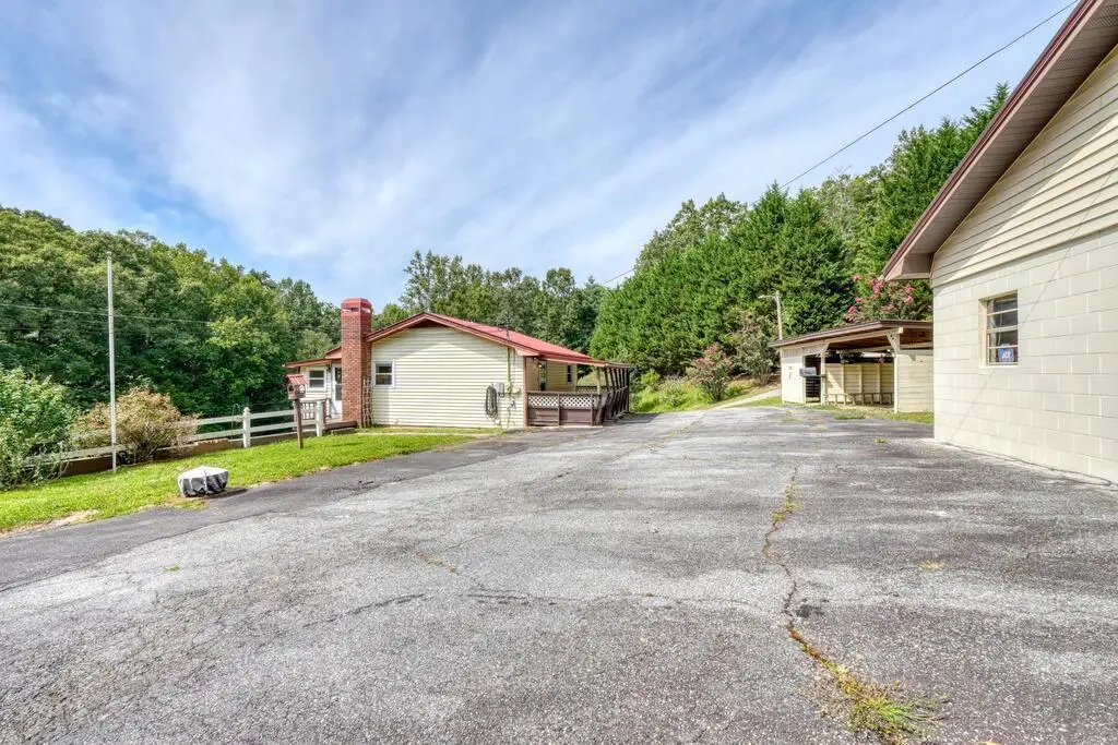 733 Jones Street, Blairsville, GA 30512 - #1