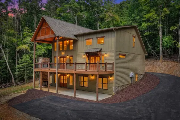 200 W Goldmine Road, Ellijay, GA 30536