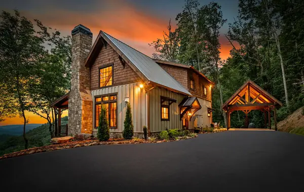 380 Utana Bluffs Trail, Ellijay, GA 30540