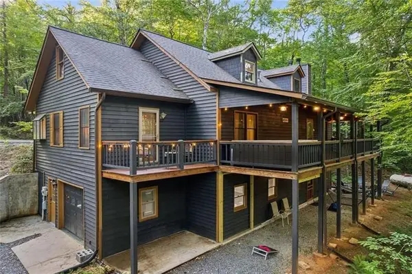 889 Granny Branch Drive, Blue Ridge, GA 30513