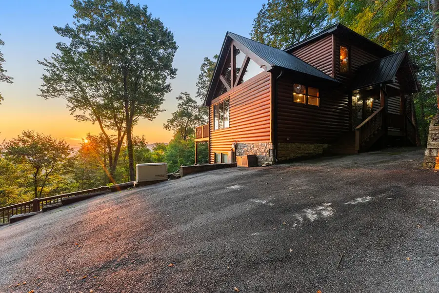 144 Point Of View Road, Blue Ridge, GA 30513 - #3